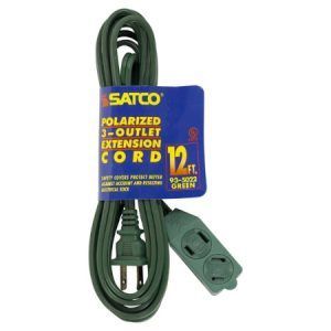 SATCO 3 Outlet Indoor Extension Cord 16/2 Spt-2 12Ft 1625W 13A-125V Green