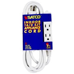 SATCO 3 Outlet Indoor Extension Cord 16/3 SJT 9Ft White