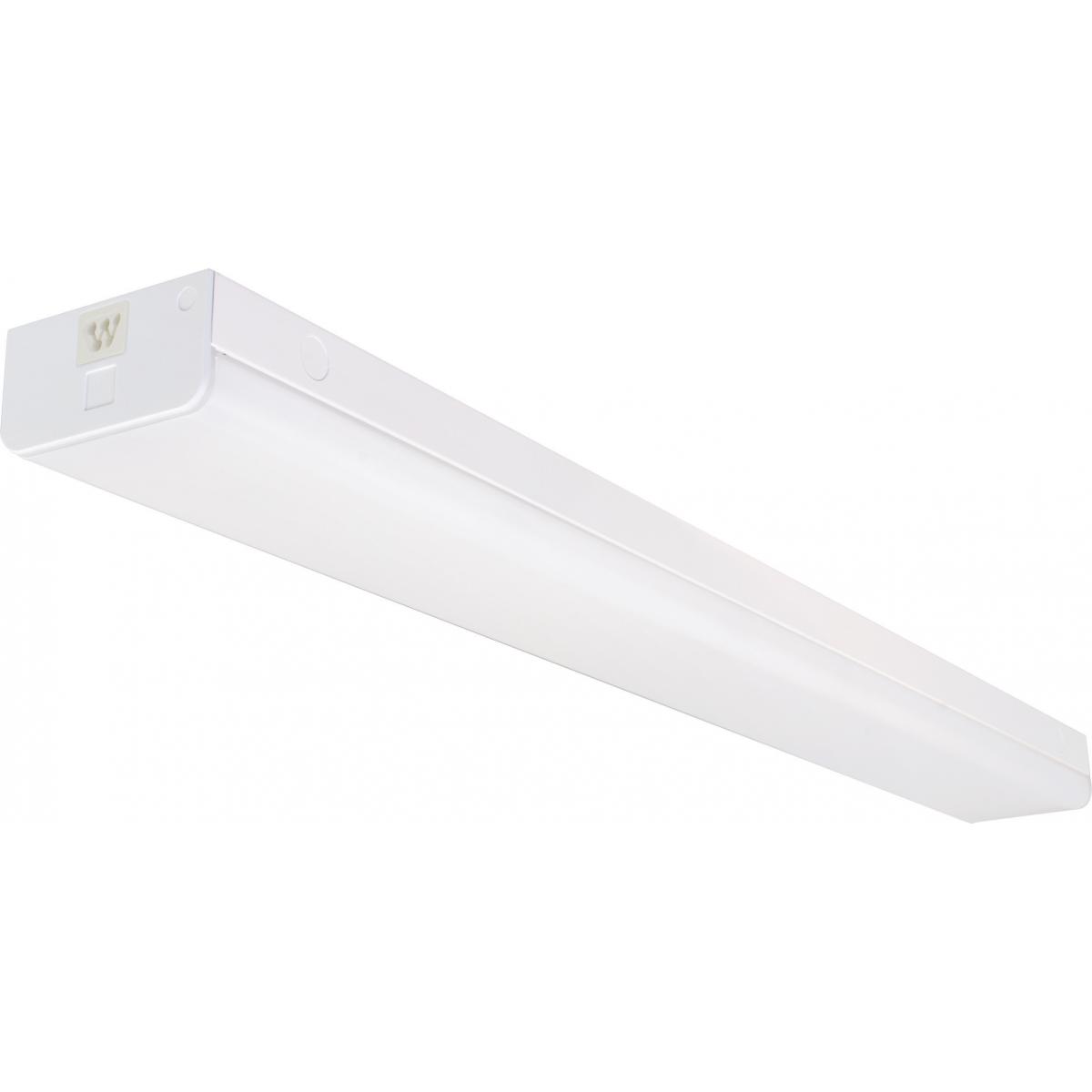 SATCO LED Wide Inter-Connectable Strip Light 38W 120-277V 5000K 4909Lm White